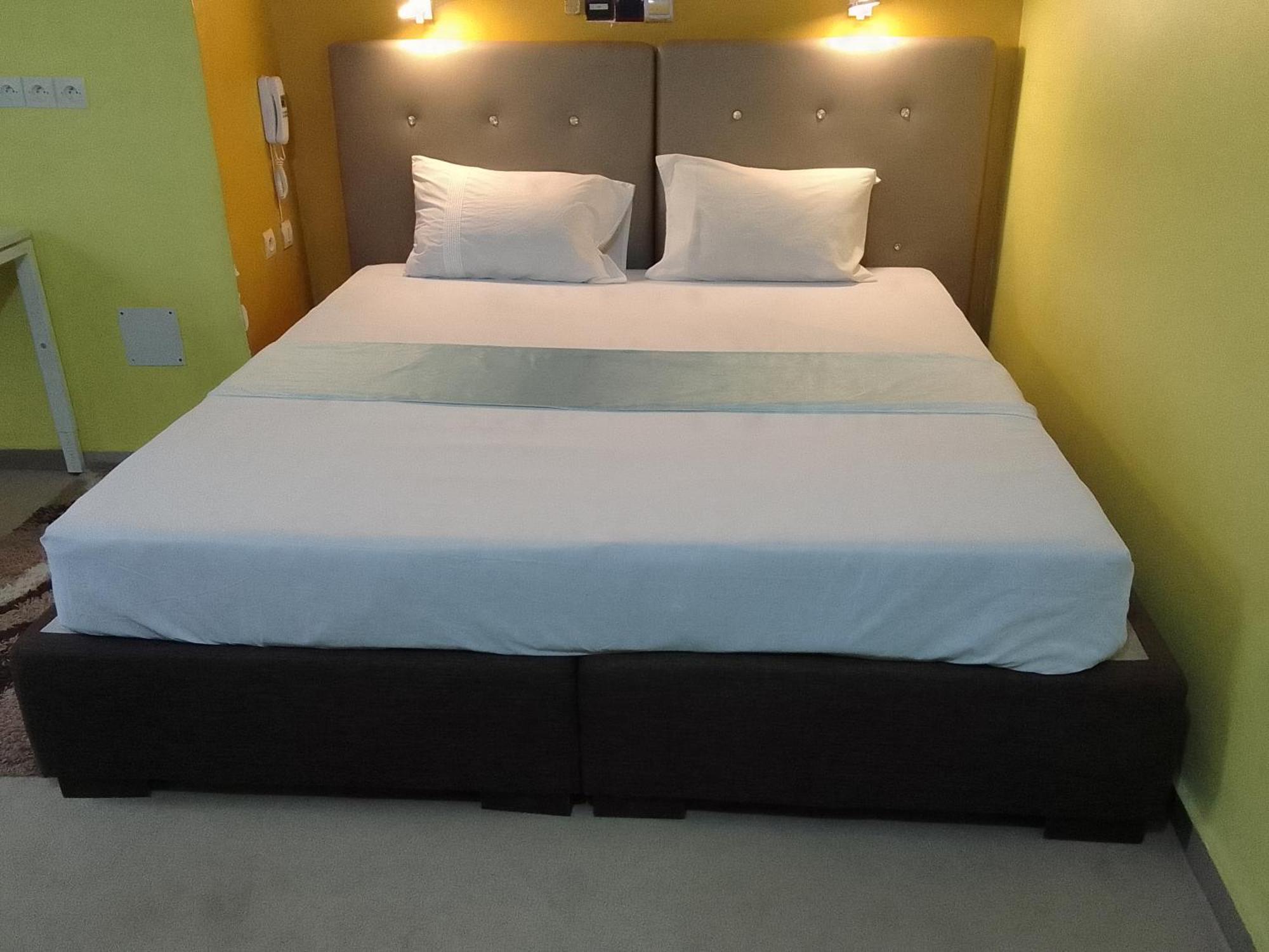 Chambre Classique Cotonou Extérieur photo